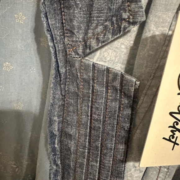 Blue Velvet Women's Jacket NWT - Picture 5 of 16